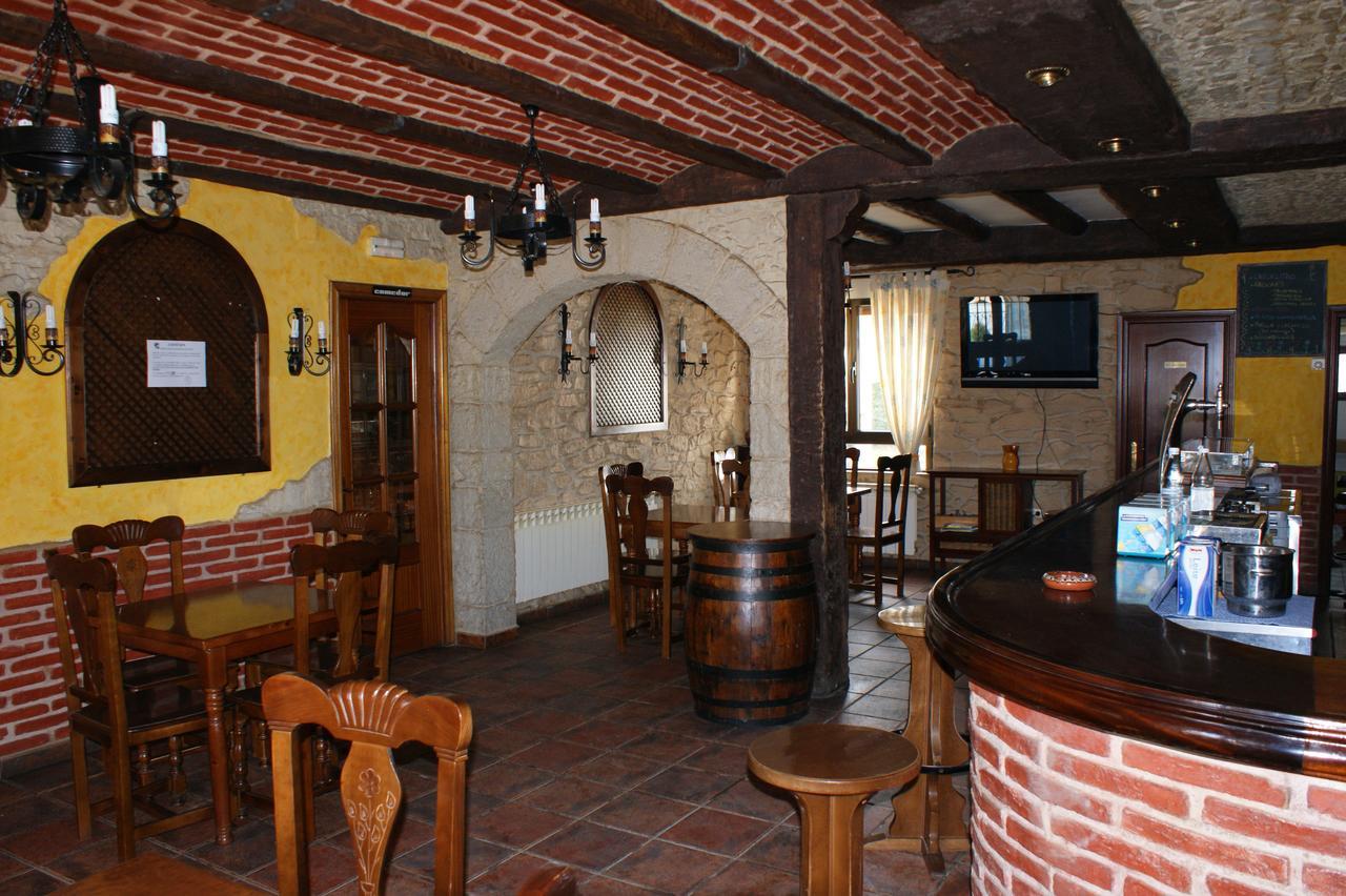 Hostal Carazo Torquemada Ngoại thất bức ảnh